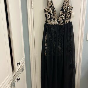 Elegant Black and Gold Evening Gown